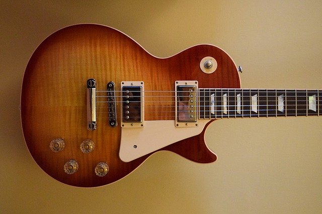 Ginson Les Paul electric guitar