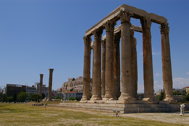 Zeus Mythology : The King Of The Gods And His Great Story