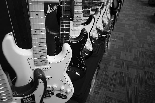 The Origin of Guitar : A True History